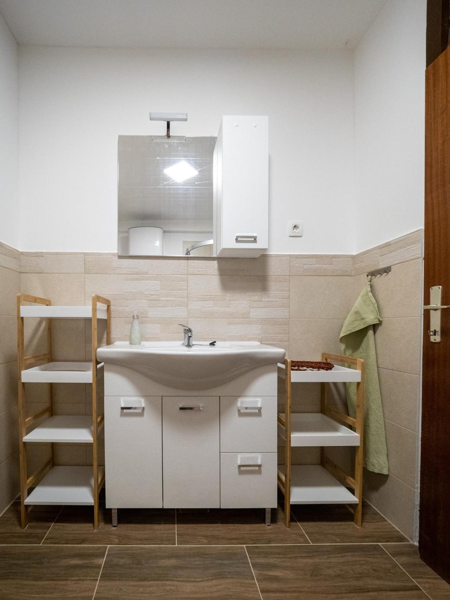 Kiara Rooms Jesenice Zimmer foto